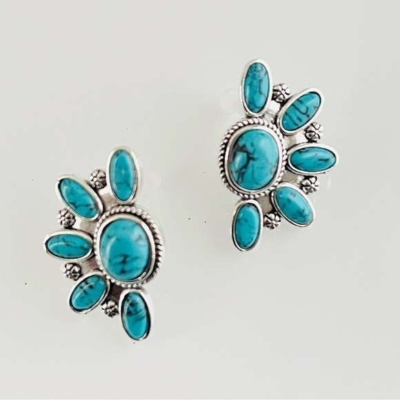 Turquoise silver stud earrings western - Picture 1 of 7